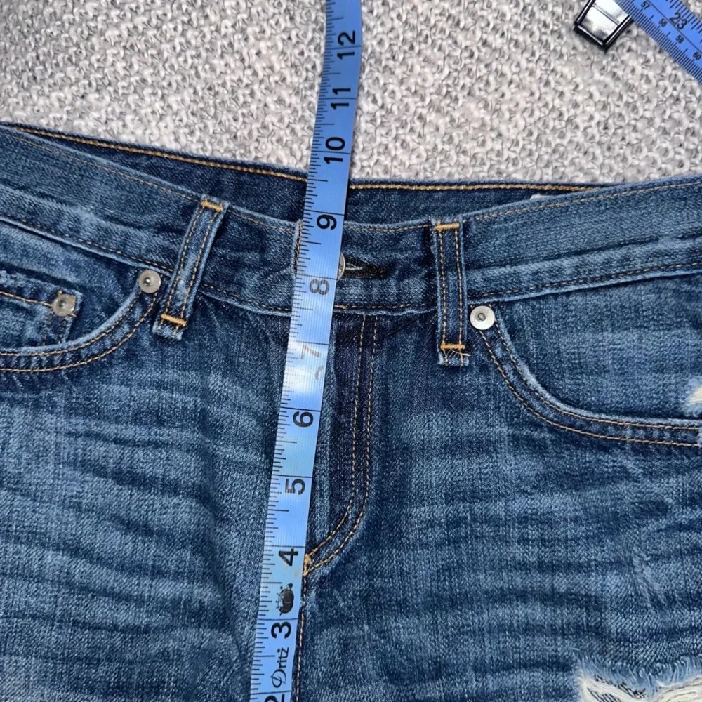 Rag & Bone JEAN Distressed Cut-Off Denim Shorts Blue Size 26 Medium Wash